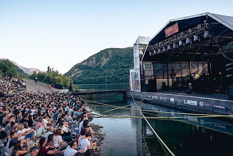 PIRINEOS SUR - Un superbe festival en Aragon avec du très lourd